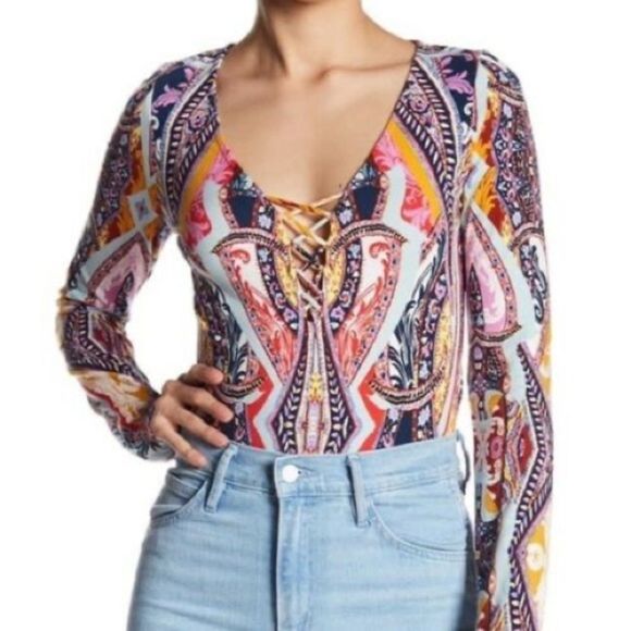 FREE PEOPLE| Pick A Place Bodysuit - Picture 2 of 6